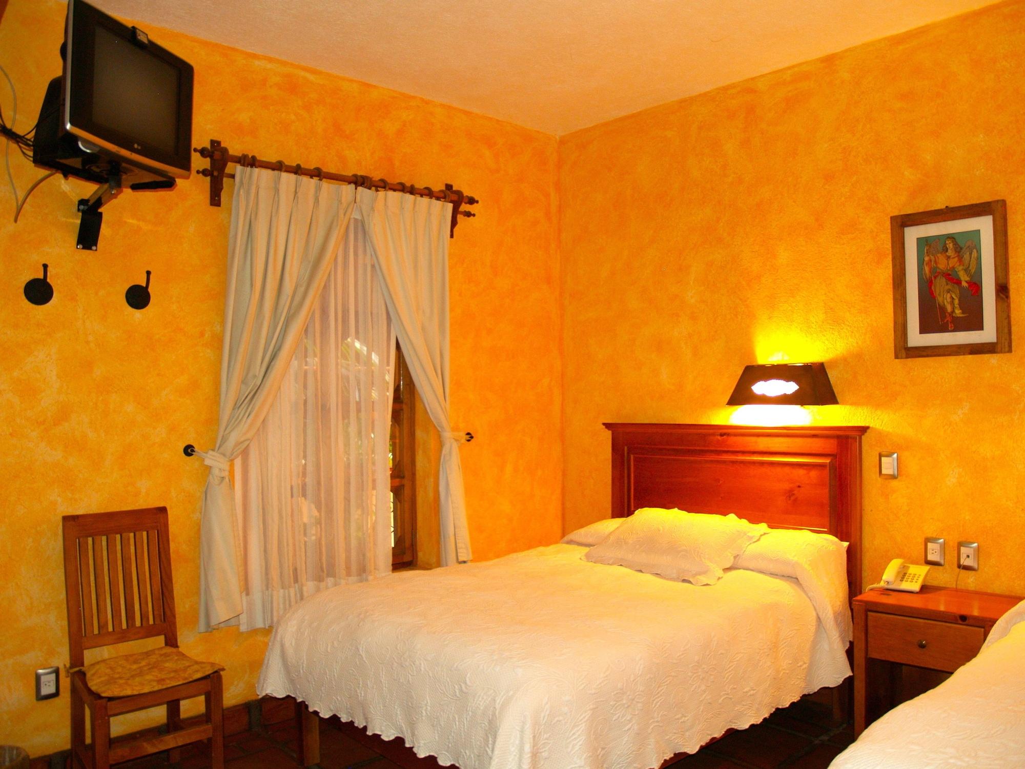 Pátzcuaro Hotel Refugio Del Angel מראה חיצוני תמונה