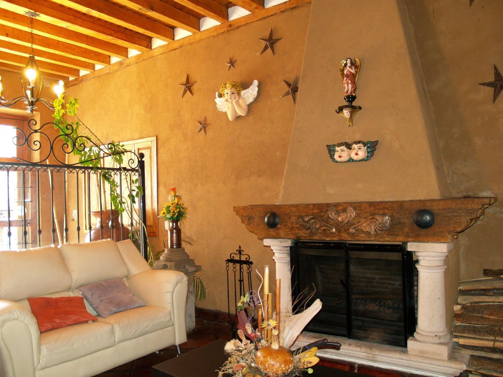 Pátzcuaro Hotel Refugio Del Angel מראה חיצוני תמונה