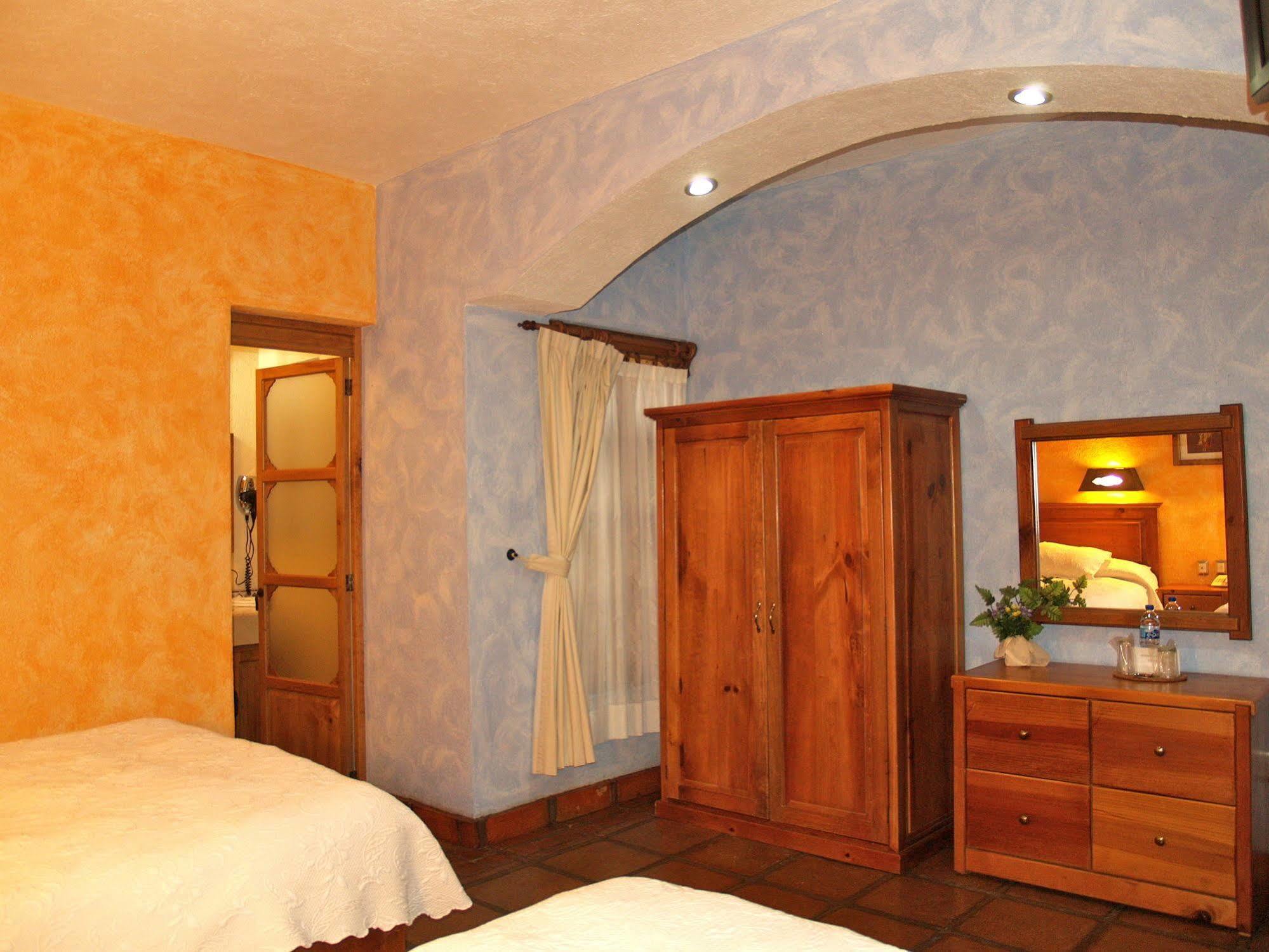 Pátzcuaro Hotel Refugio Del Angel מראה חיצוני תמונה