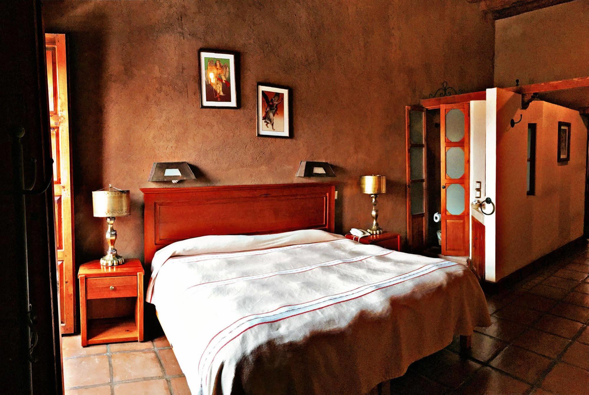 Pátzcuaro Hotel Refugio Del Angel מראה חיצוני תמונה