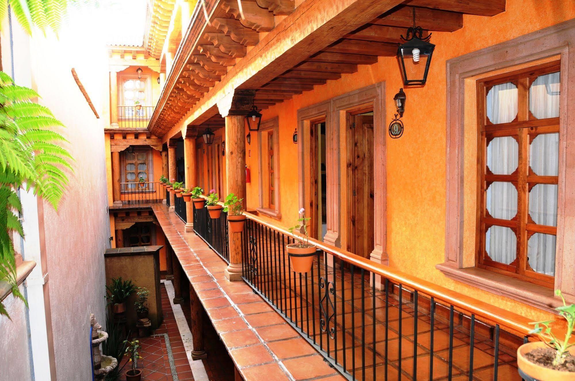 Pátzcuaro Hotel Refugio Del Angel מראה חיצוני תמונה